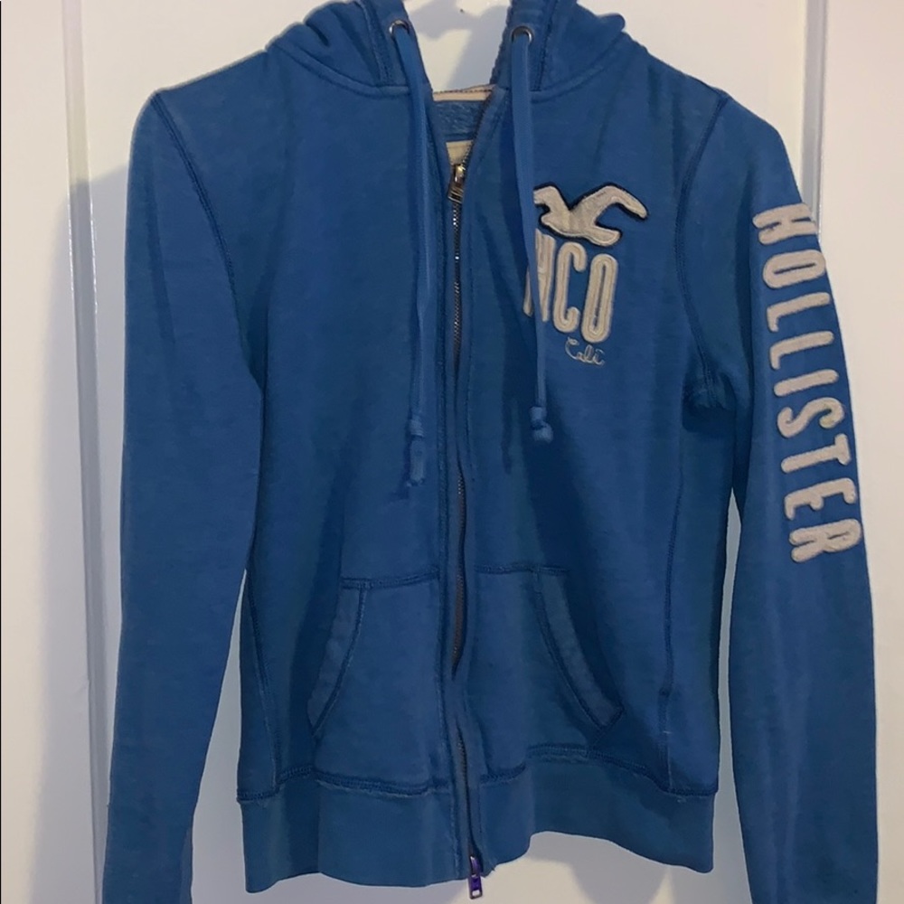 hollister zip up hoodie